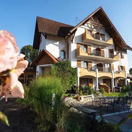 Gasthof Breitenfelderhof Zur Riegersburg