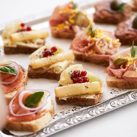 Gasthof Breitenfelderhof Zur Riegersburg