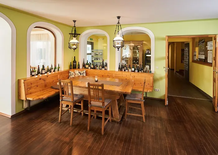 Breitenfelderhof Zur Riegersburg Inn 3*