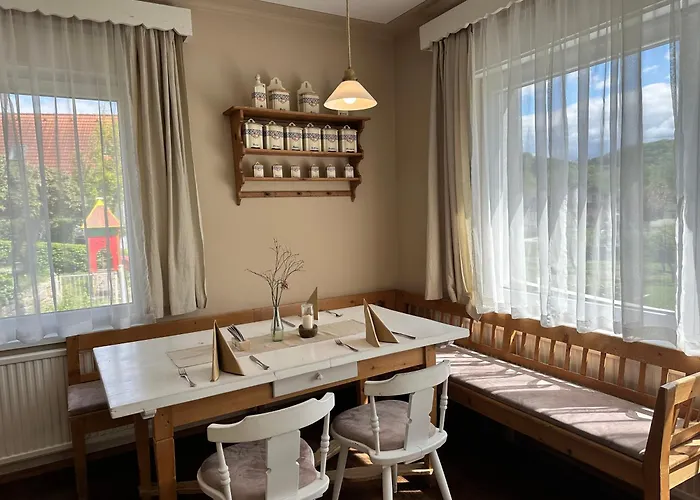 Breitenfelderhof Zur Riegersburg 3*